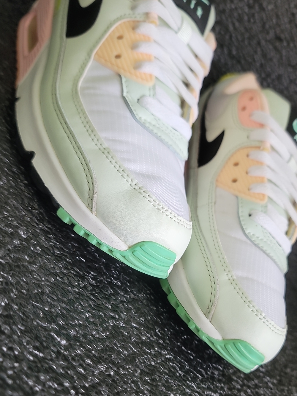Nike Air Max 90 "Easter" Wmns 8 Great Condition Fast Shipping - Picture 5 of 12